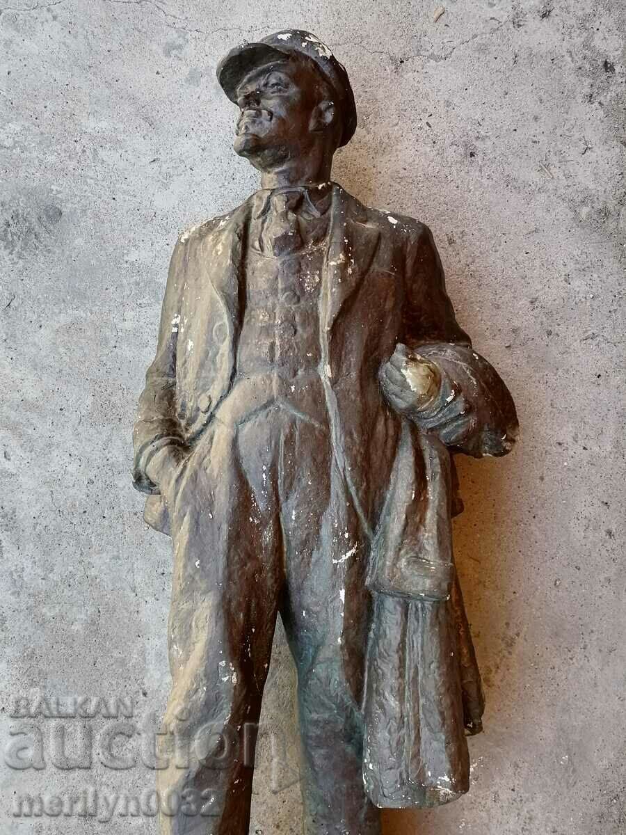 Statue figure of the proletarian leader LENIN sculpture PLASTER with price 989.00 BGN | € 505.67 Statue figure of the proletarian leader LENIN sculpture PLASTER with price 989.00 BGN | € 505.67