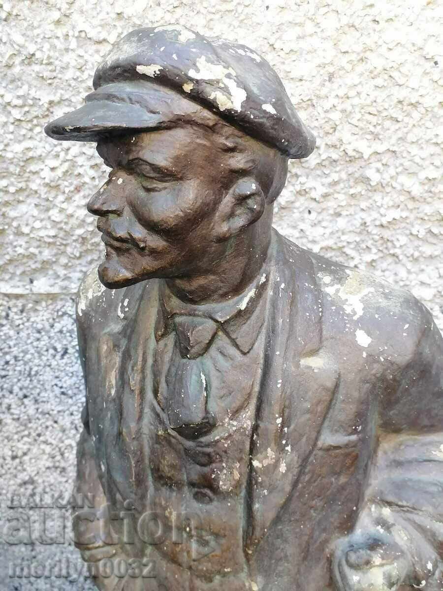 Статуя  фигура на пролетарския вожд ЛЕНИН скулптура ГИПС