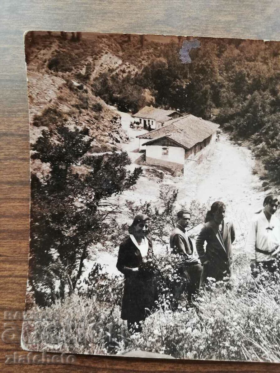 Fotografie veche Regatul Bulgariei - satul Banya Panagyursko cu preț 7.00 BGN | € 3.58 Fotografie veche Regatul Bulgariei - satul Banya Panagyursko cu preț 7.00 BGN | € 3.58