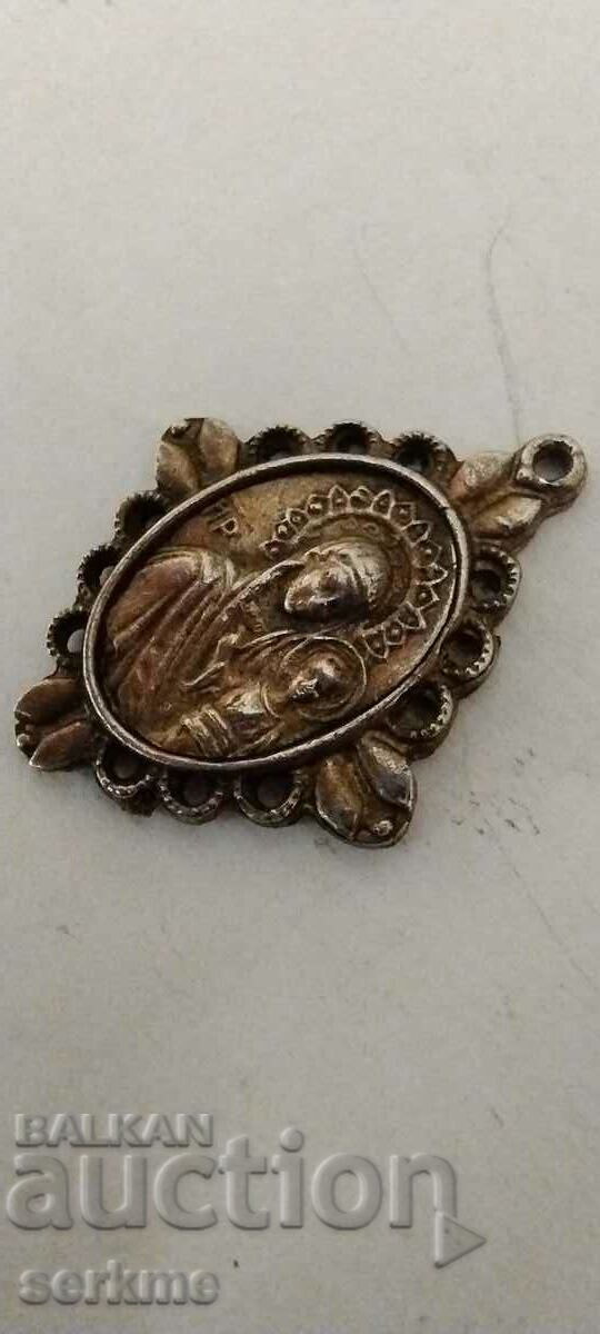 Auction Pendant Auction Pendant