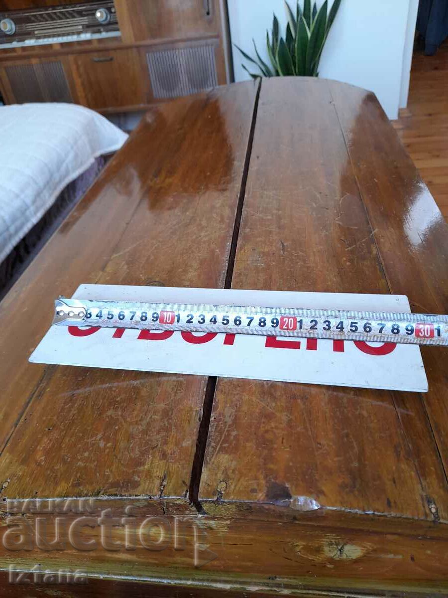 Auction Old sign Open Closed Auction Old sign Open Closed