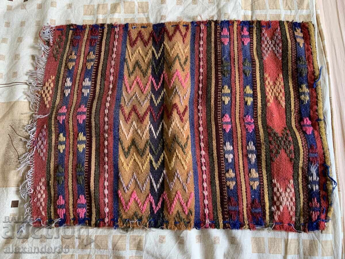 Costum pentru copii din lana veche Costum pentru copii din lana veche