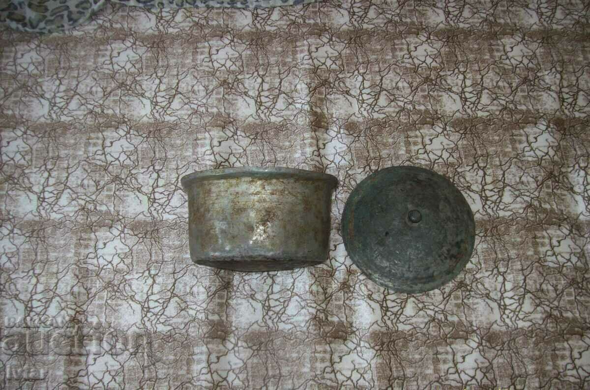 Auction Copper pot with lid, pot - 1 Auction Copper pot with lid, pot - 1