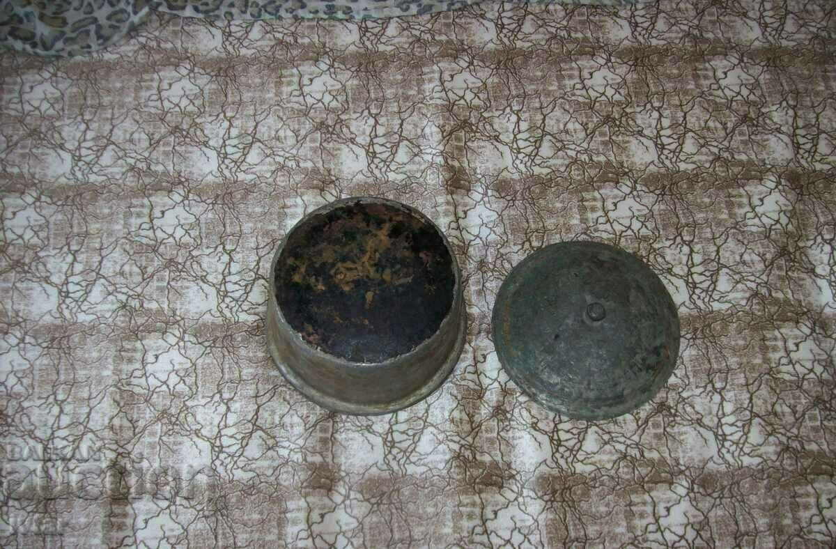 Delivery of Copper pot with lid, pot - 1