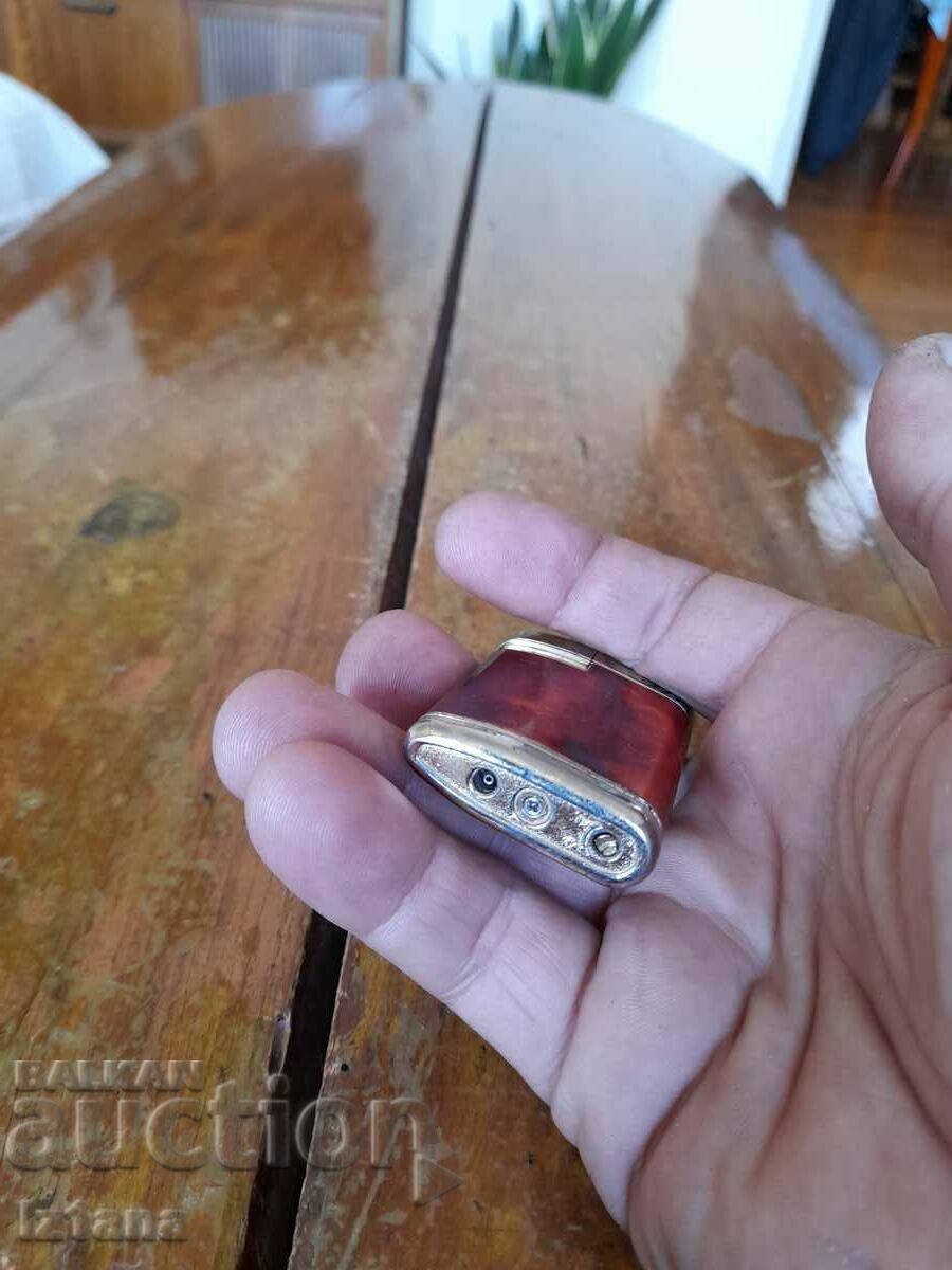 Old Ronson lighter - 6 Old Ronson lighter - 6