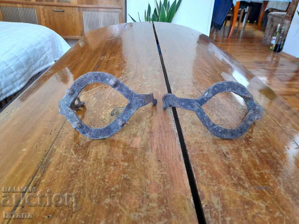 Стари стремена,стреме с цена 40.00 лв. | € 20.45 Стари стремена,стреме с цена 40.00 лв. | € 20.45