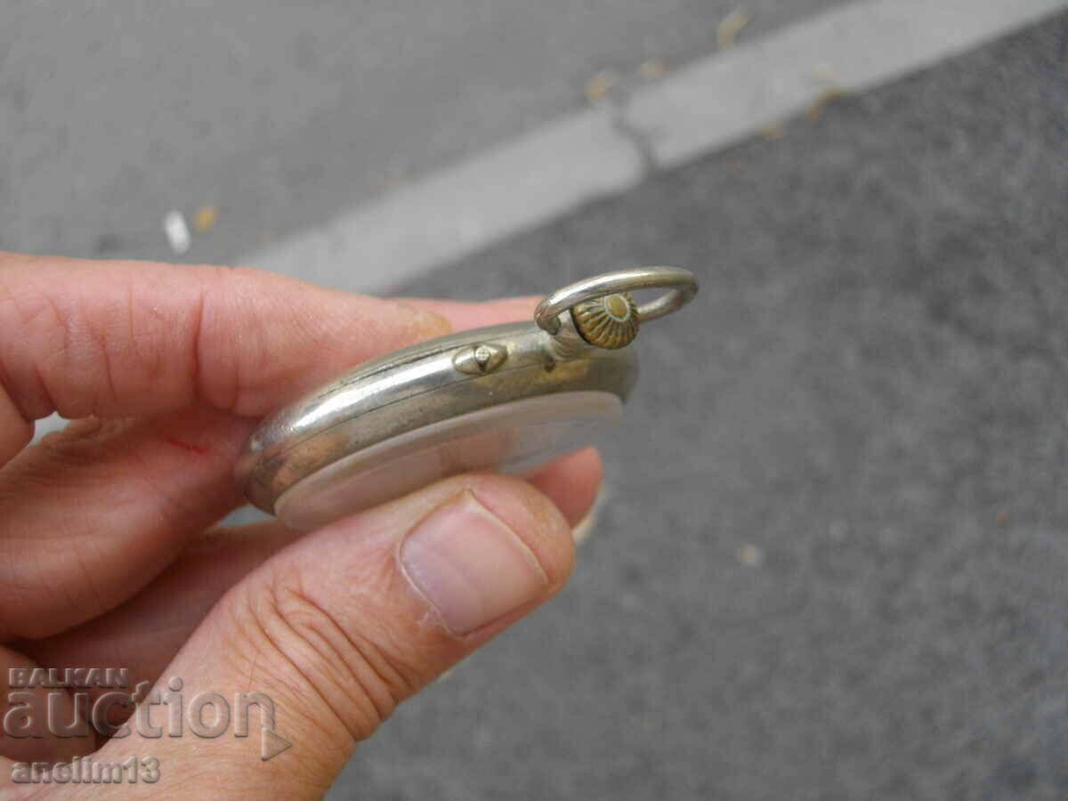 Delivery of ROBUST COLLECTIBLE POCKET WATCH Delivery of ROBUST COLLECTIBLE POCKET WATCH