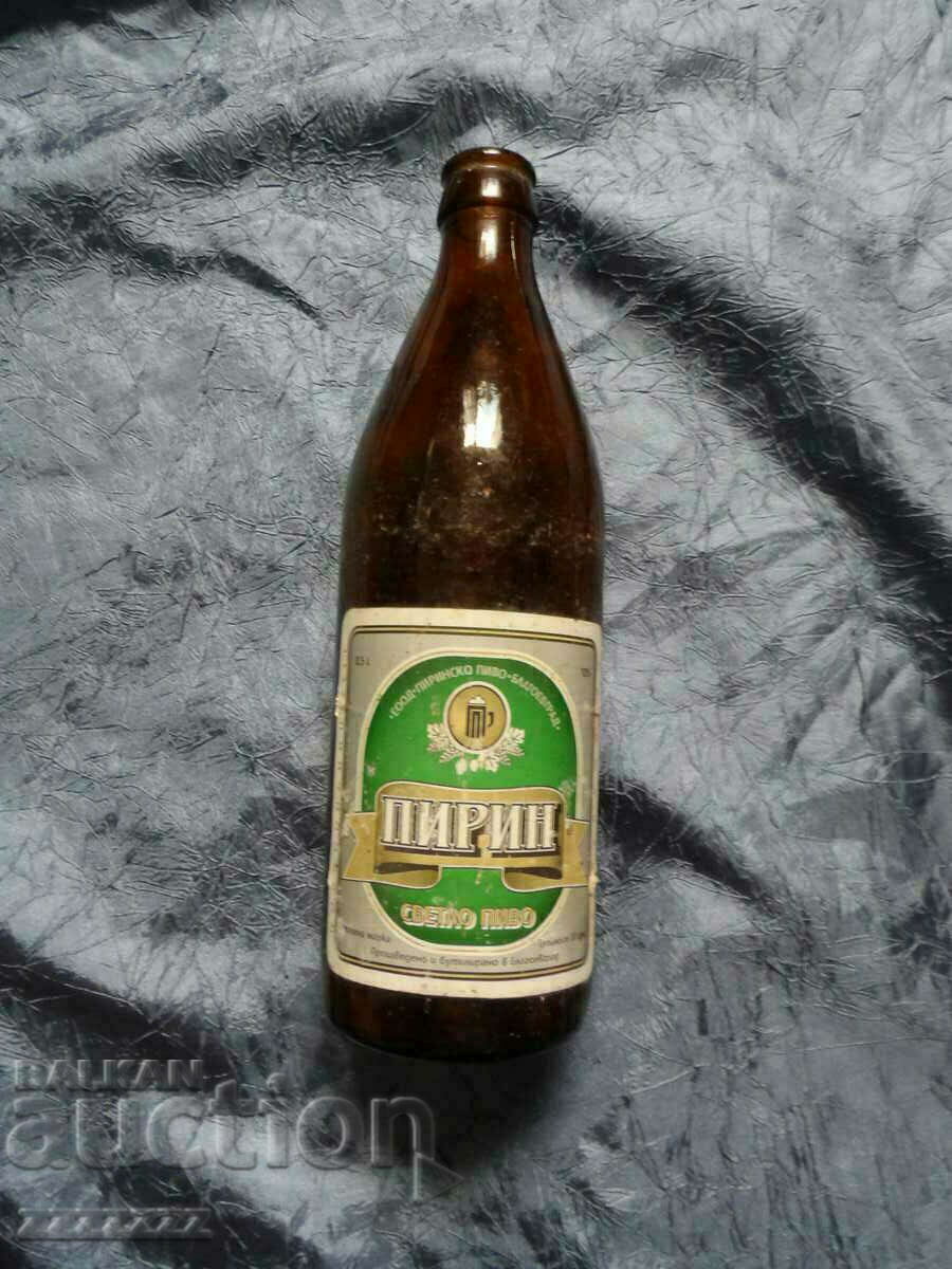 стара стъклена бутилка  ( празна ) от бира ПИРИН