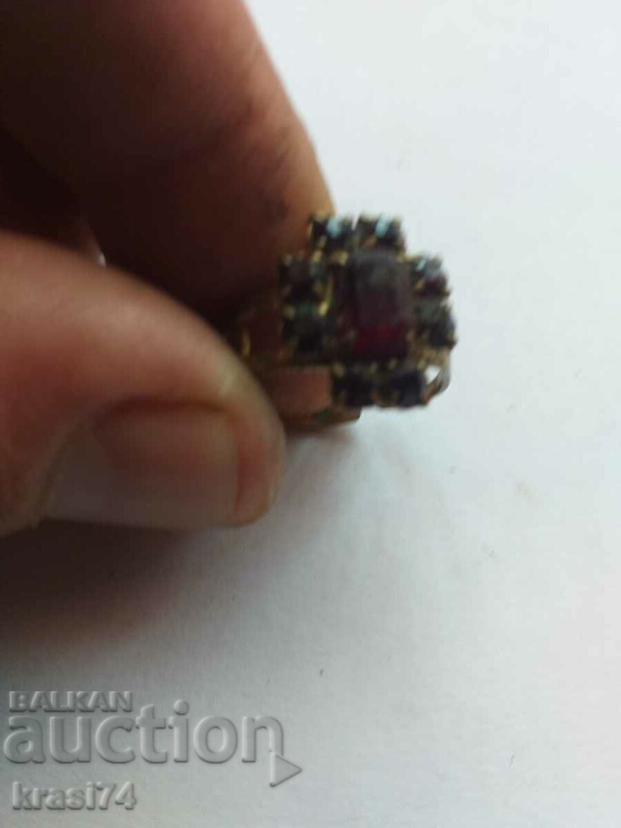 An old ring with price 10.00 BGN | € 5.11 An old ring with price 10.00 BGN | € 5.11