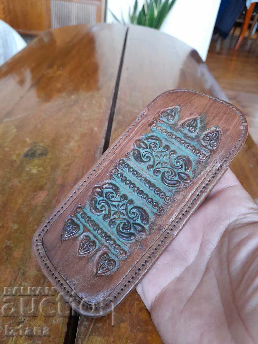 Licitație caz vechi pentru ochelari