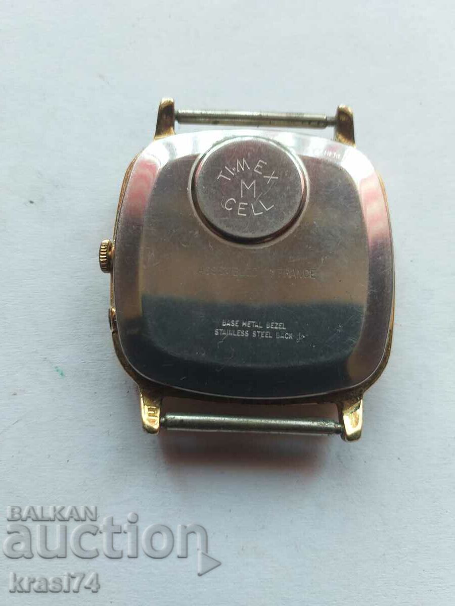 Gold plated watch with price 25.00 BGN | € 12.78 Gold plated watch with price 25.00 BGN | € 12.78