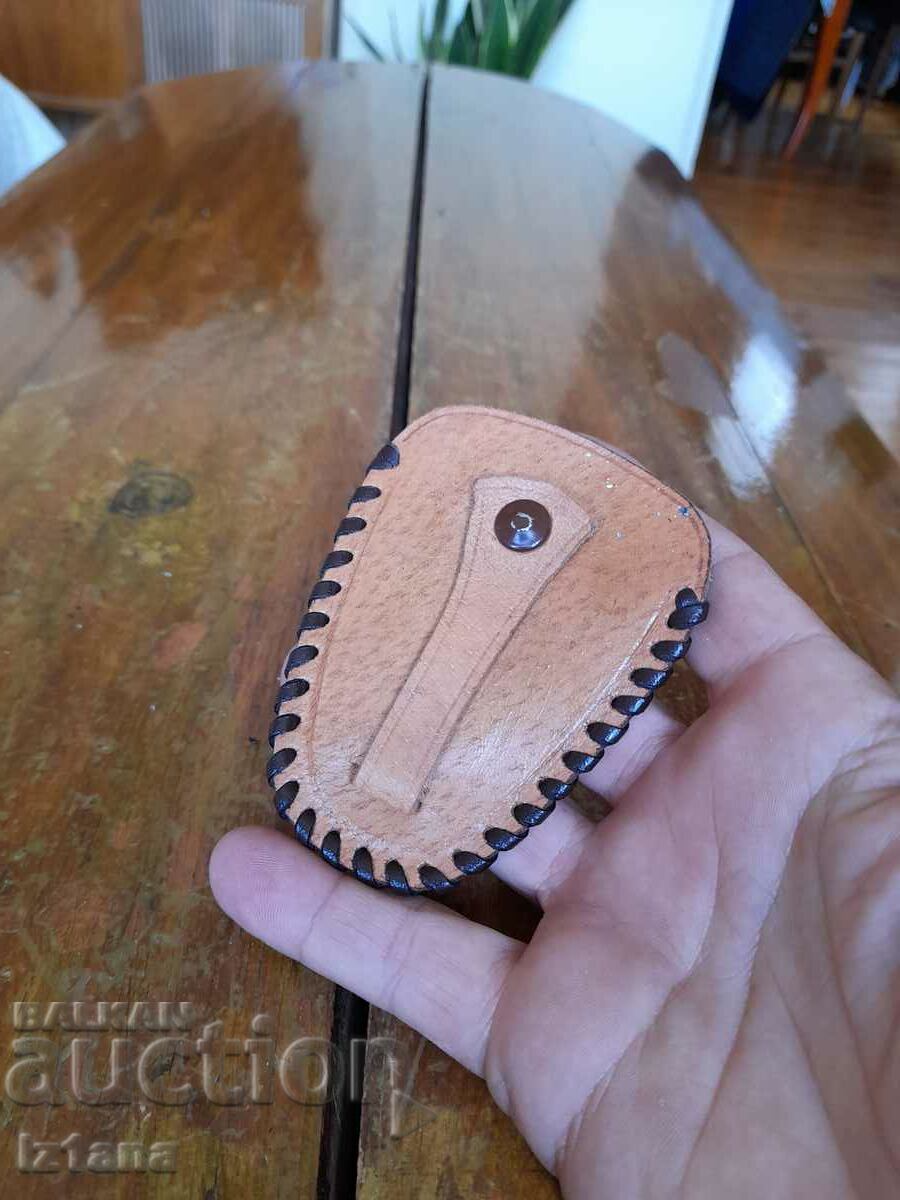 Steaua keychain cu preț 10.00 BGN | € 5.11 Steaua keychain cu preț 10.00 BGN | € 5.11