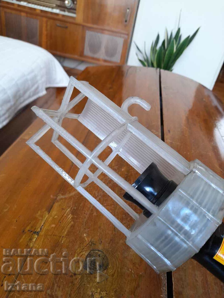 Auction An old mobile lamp Auction An old mobile lamp