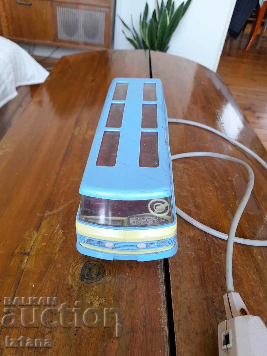 Delivery of Old toy bus Delivery of Old toy bus