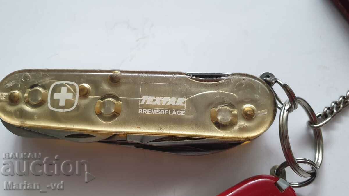 Two VICTORINOX pocket legs with price 60.00 BGN | € 30.68 Two VICTORINOX pocket legs with price 60.00 BGN | € 30.68