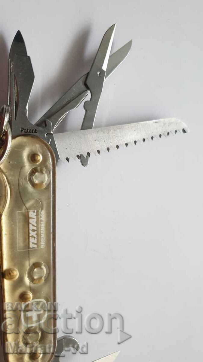 Delivery of Two VICTORINOX pocket legs Delivery of Two VICTORINOX pocket legs