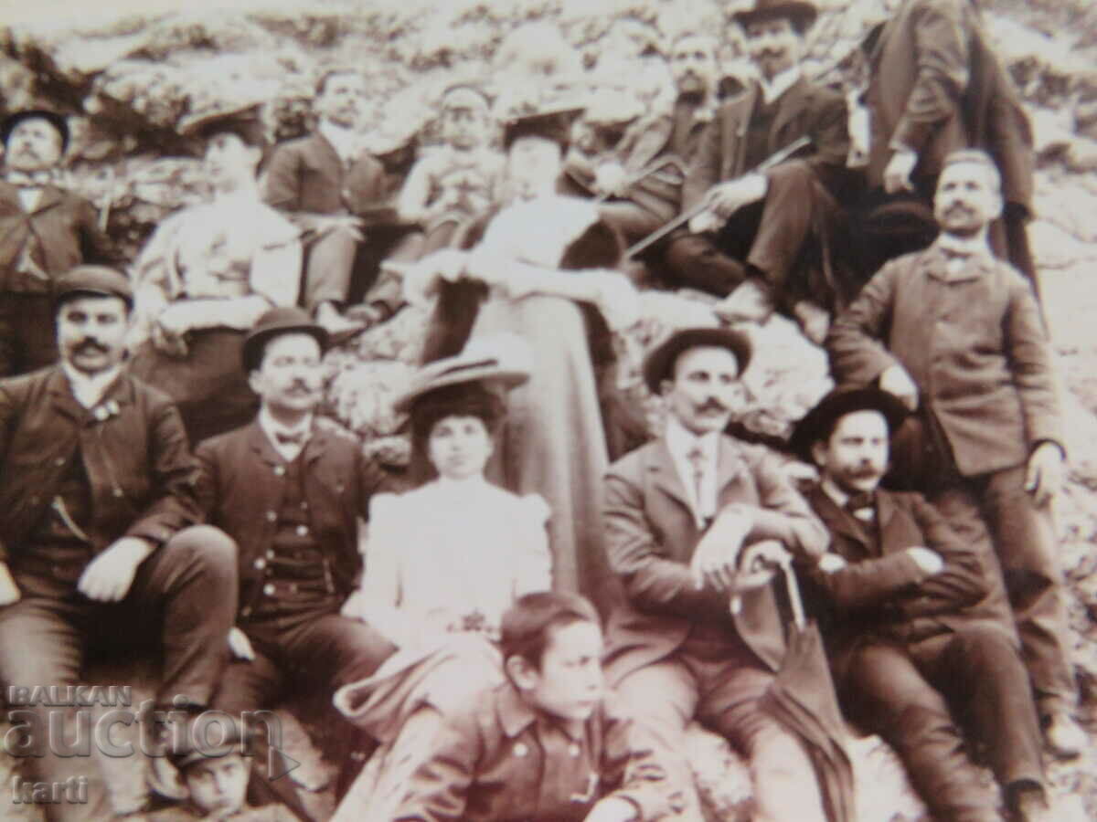 OLD PHOTOGRAPHY - CARDBOARD - TARNOVO with price 19.99 BGN | € 10.22 OLD PHOTOGRAPHY - CARDBOARD - TARNOVO with price 19.99 BGN | € 10.22