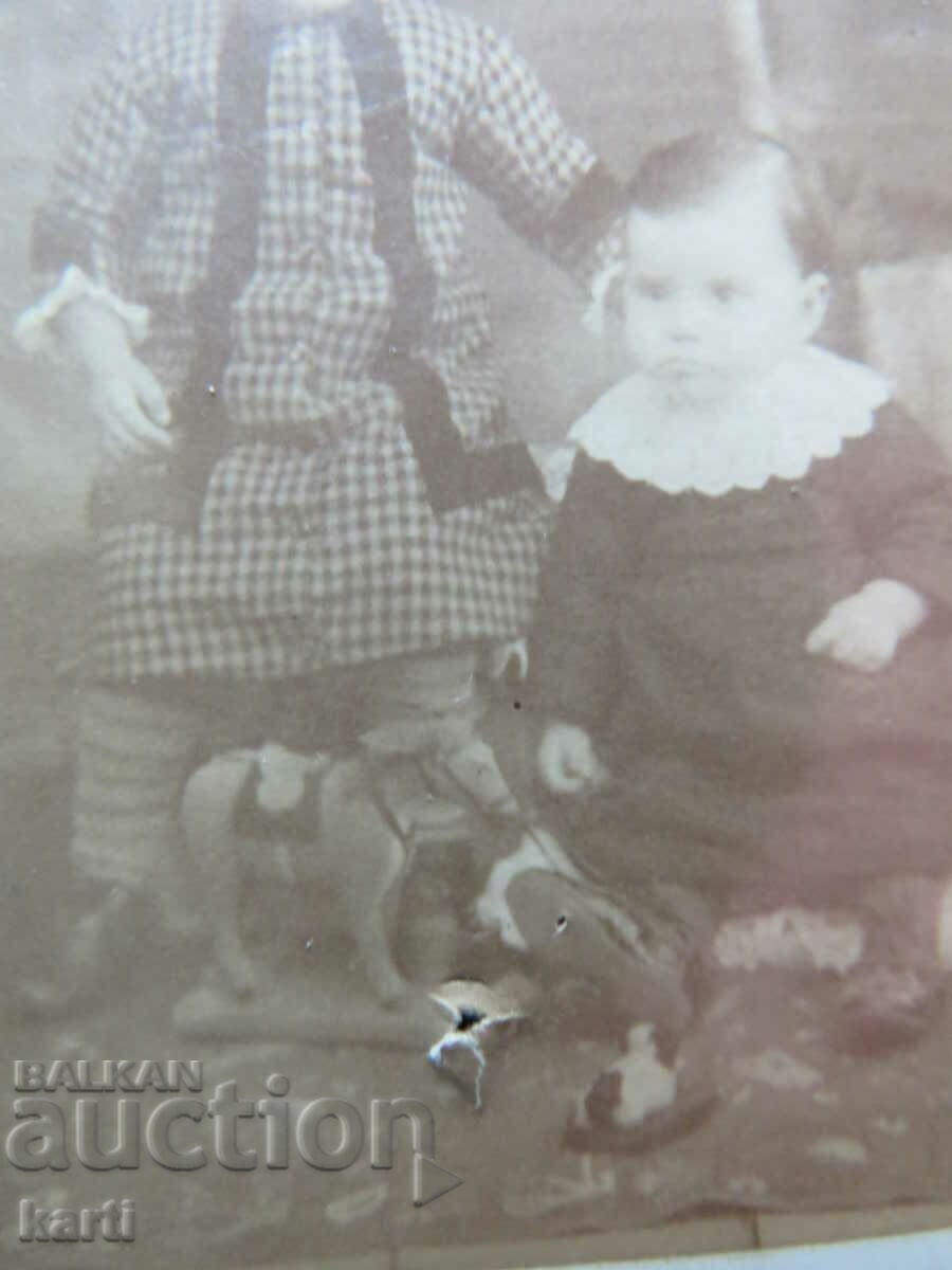 STARA PHOTOGRAPHY - CARTON - IV.KARASTOYANOV - SOFIA with price 24.99 BGN | € 12.78 STARA PHOTOGRAPHY - CARTON - IV.KARASTOYANOV - SOFIA with price 24.99 BGN | € 12.78