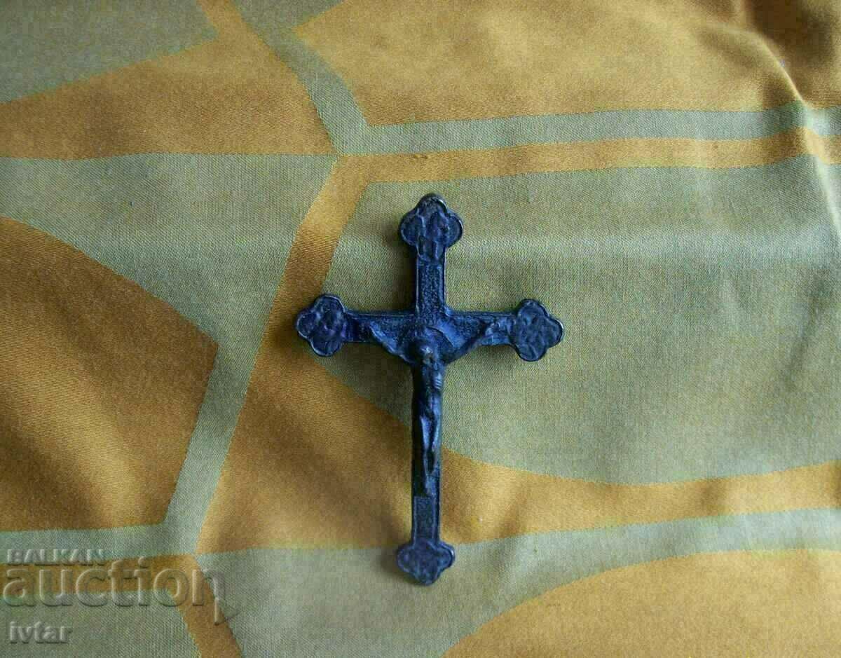 Large antique bronze cross with price 37.00 BGN | € 18.92 Large antique bronze cross with price 37.00 BGN | € 18.92