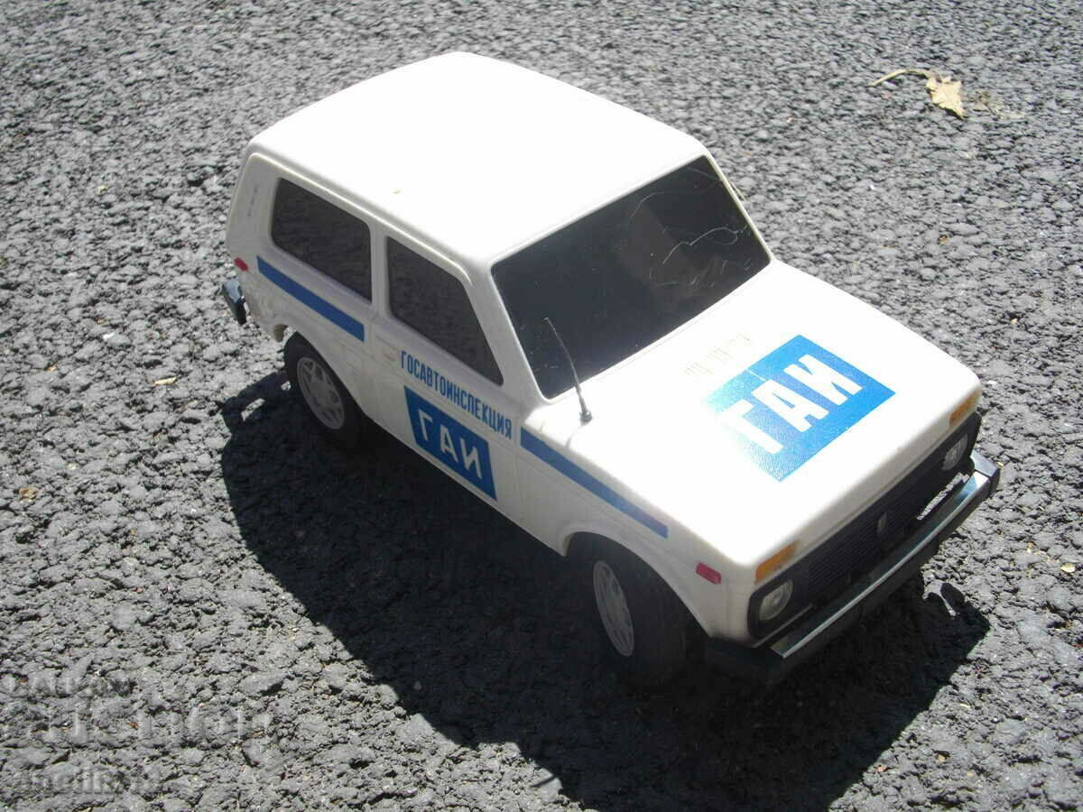 USSR PLASTIC TROLLEY LADA NIVA GAI LADA NIVA