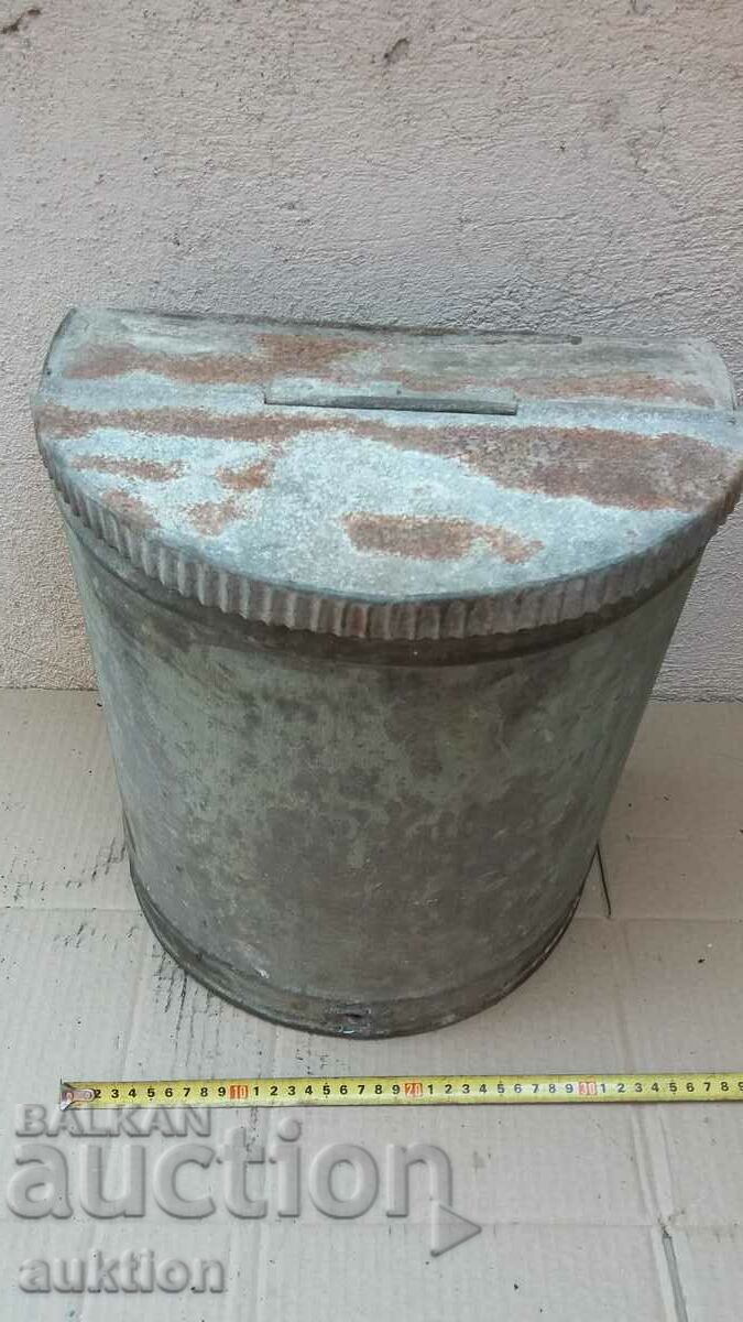 METAL SOC. WASHBASIN, WATER TANK, SINK with price 14.99 BGN | € 7.66 METAL SOC. WASHBASIN, WATER TANK, SINK with price 14.99 BGN | € 7.66