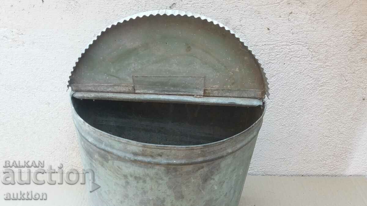 METAL SOC. WASHBASIN, WATER TANK, SINK - 6 METAL SOC. WASHBASIN, WATER TANK, SINK - 6