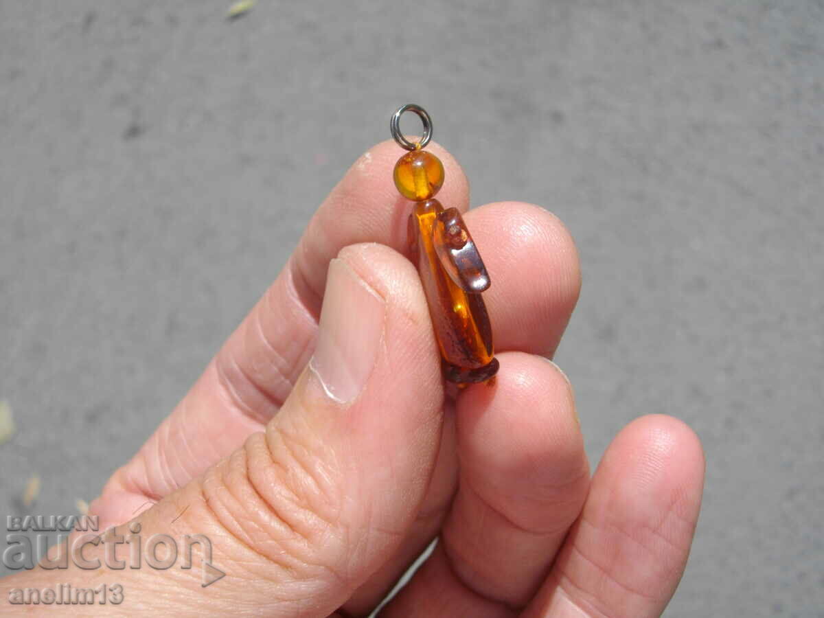 Auction  PENDANT AMBER ANGEL