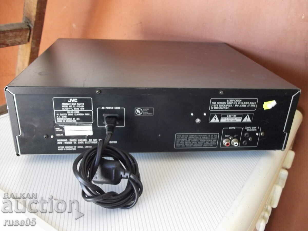CD player with 5 discs "JVC - XL-F154BK" - 5