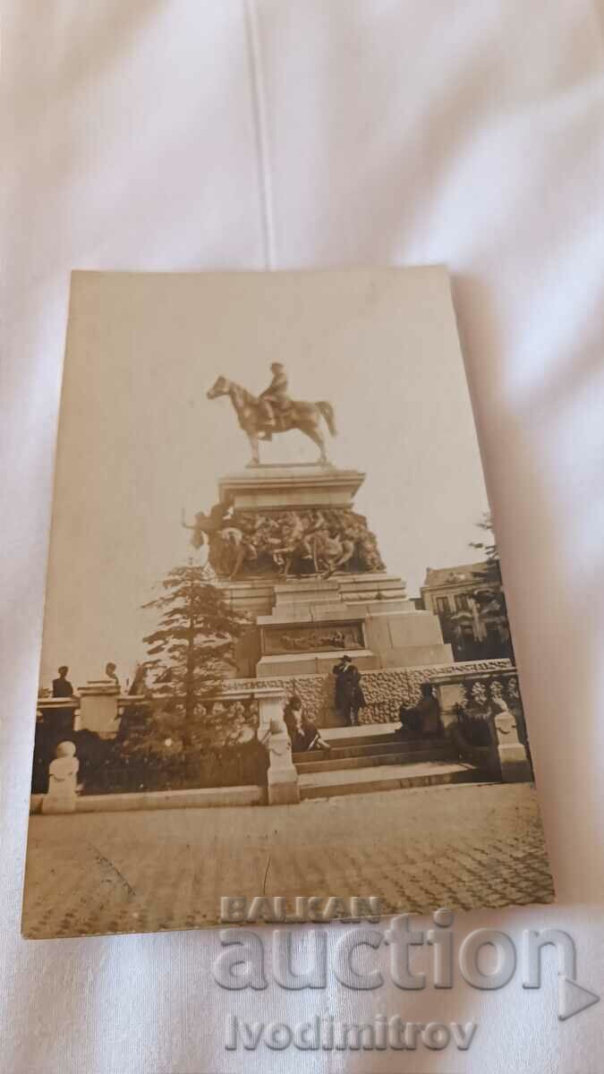 Пощенска картичка София Паметника Царъ Освободителъ 1924
