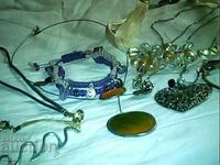 lot ot beautiful jewelry necklaces bracelets