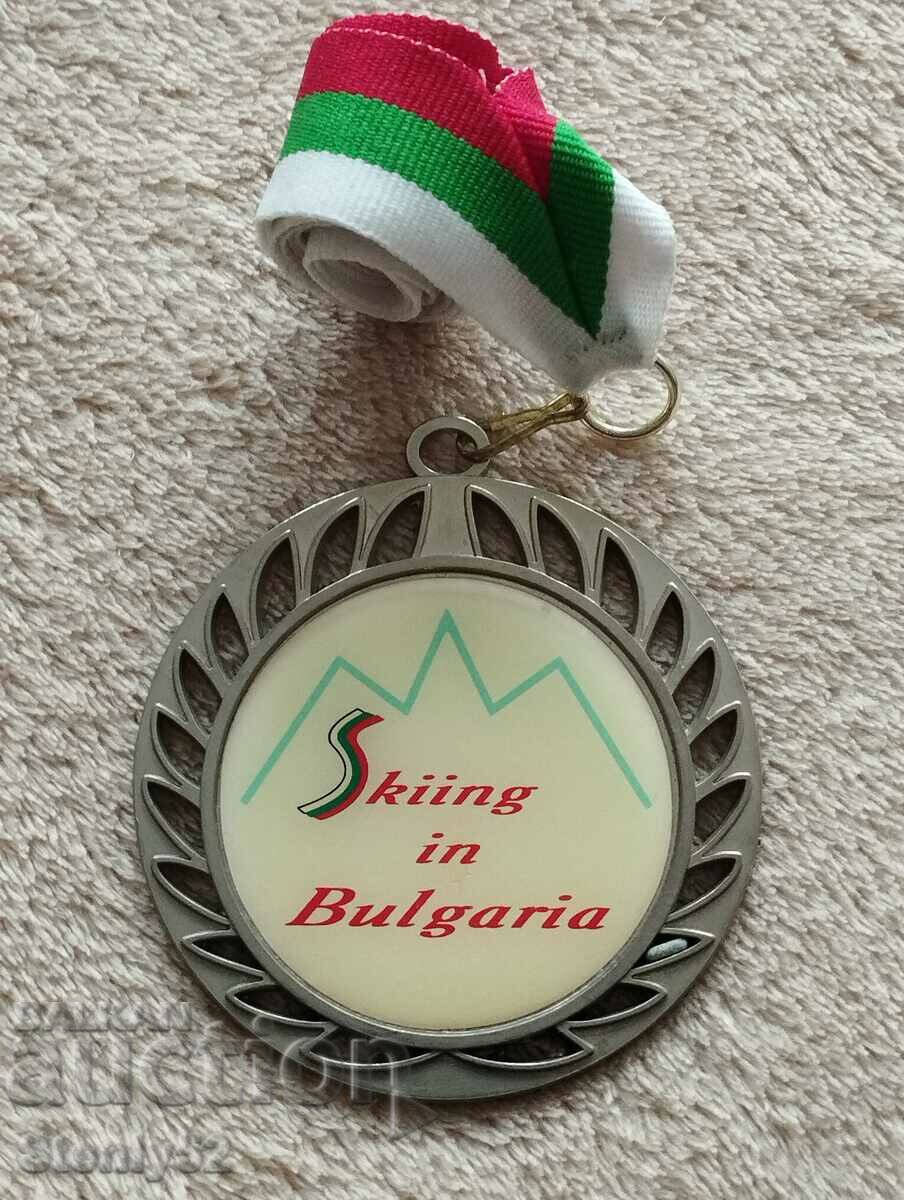 Skiing medal
