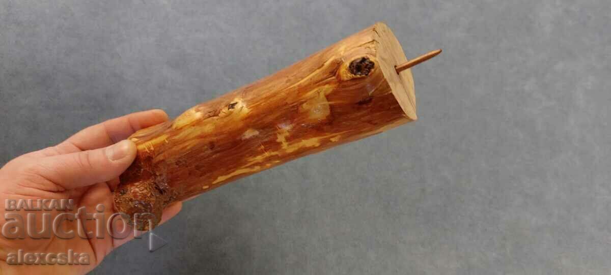 Auction An old wooden candleholder Auction An old wooden candleholder