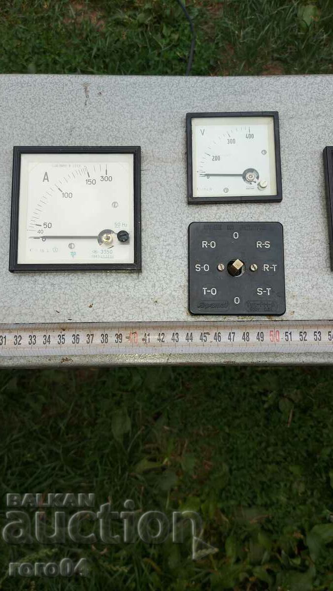 Licitație TABLA DE BORD - INSTRUMENTE - CHEIE