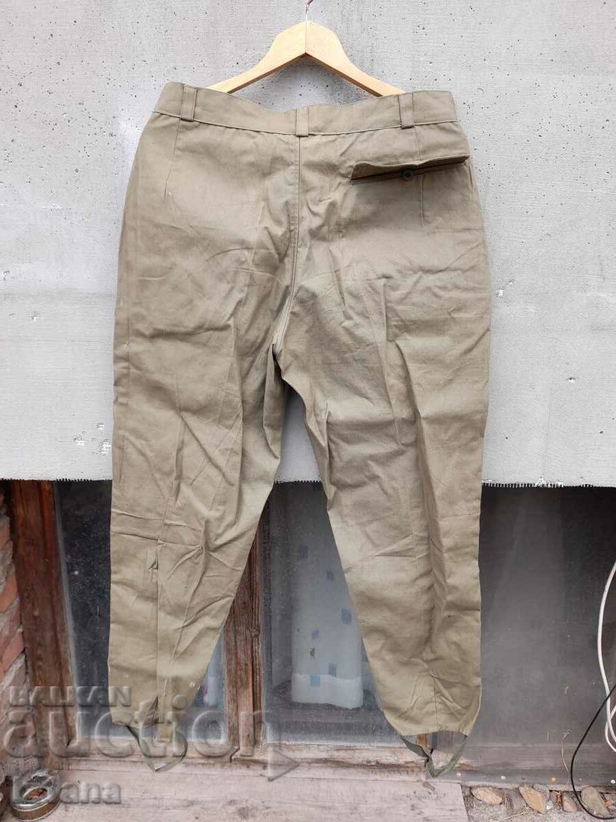 Old hiking pants - 5