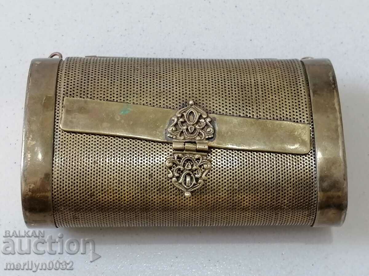An old handbag from the early 20th century wallet