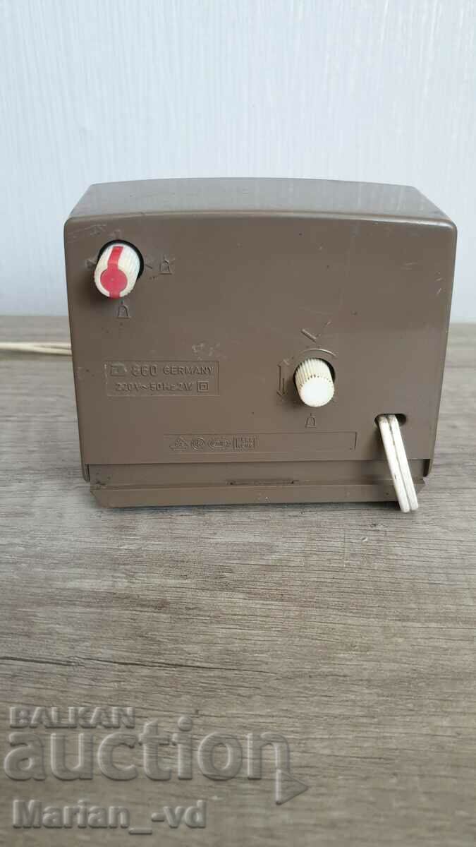 Old German electric alarm clock - 5 Old German electric alarm clock - 5