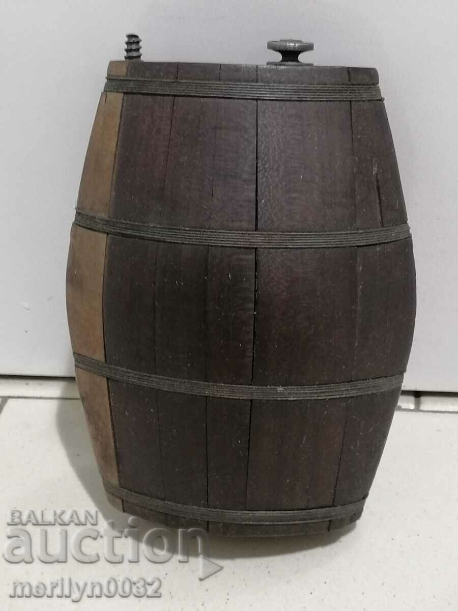Old wood pawler wooden bucket brown bucket - 6 Old wood pawler wooden bucket brown bucket - 6