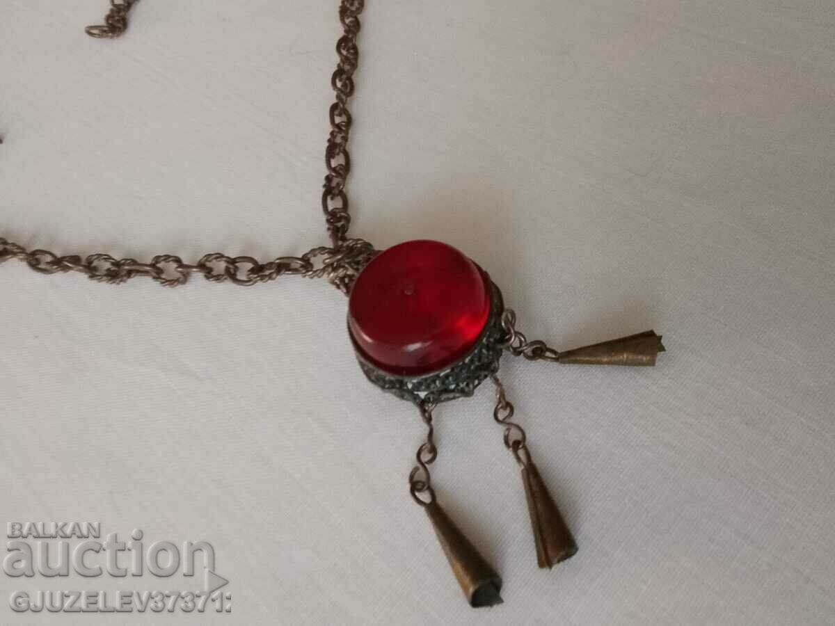 Delivery of Renaissance style necklace Delivery of Renaissance style necklace