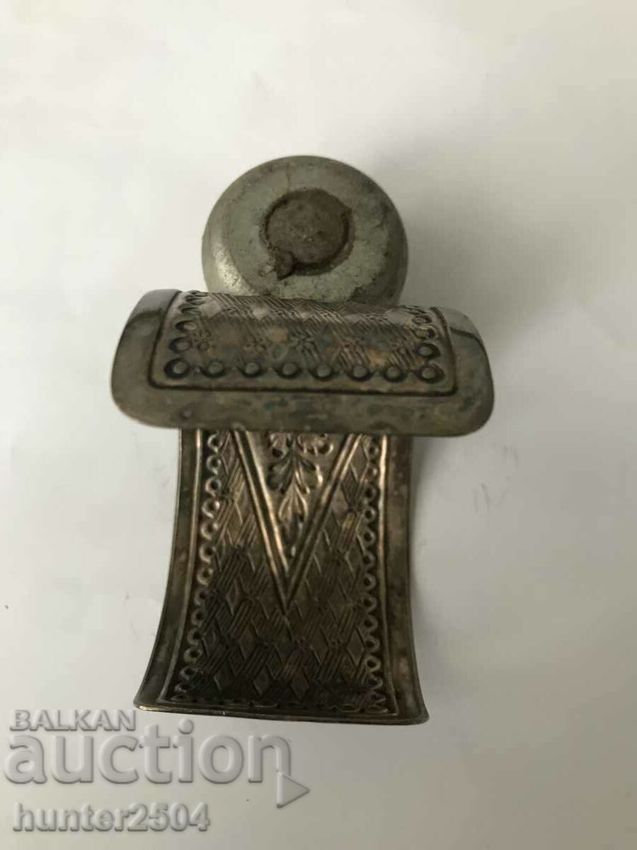 Δημοπρασία Βραχιόλι - παλιό, με σήμανση, πλάτους 4 cm. Δημοπρασία Βραχιόλι - παλιό, με σήμανση, πλάτους 4 cm.