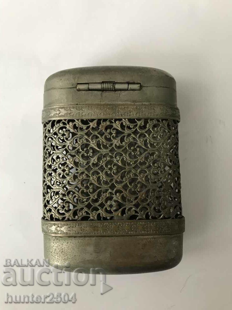 Snuffbox-7/5/2 cm with price 69.95 BGN | € 35.76 Snuffbox-7/5/2 cm with price 69.95 BGN | € 35.76