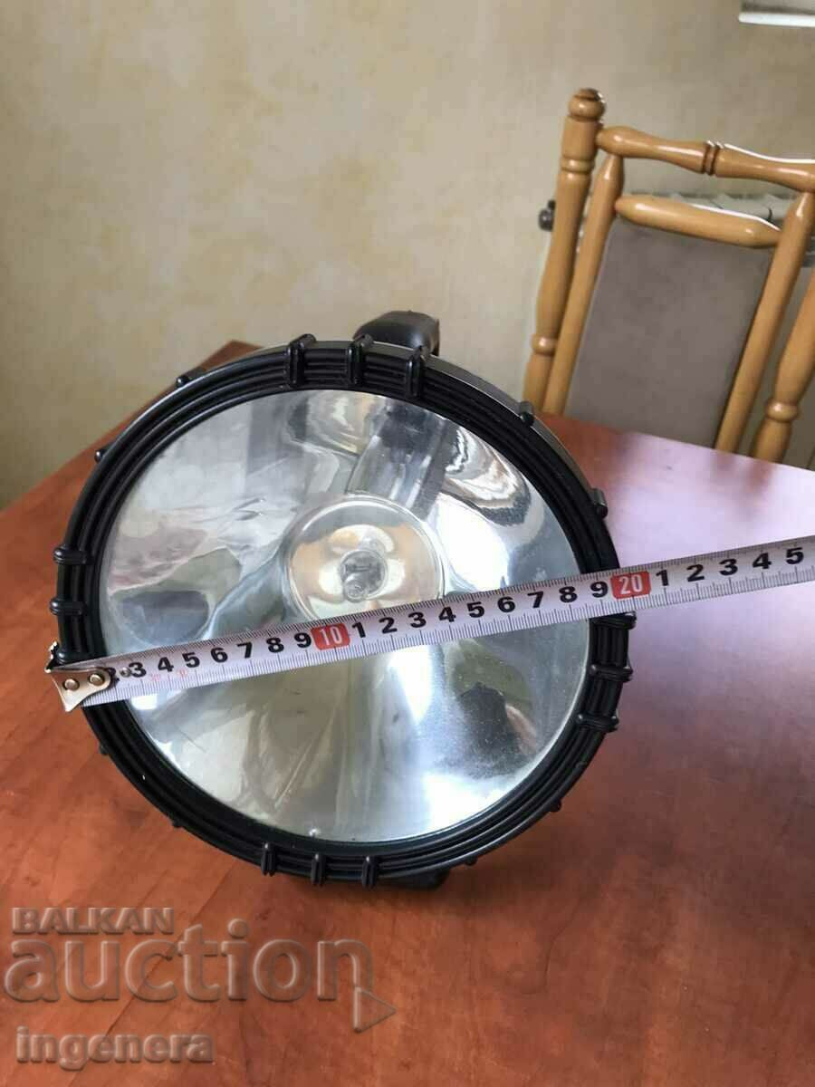 Delivery of HUGE AND POWERFUL HALOGEN LANTERN MARKOV Delivery of HUGE AND POWERFUL HALOGEN LANTERN MARKOV