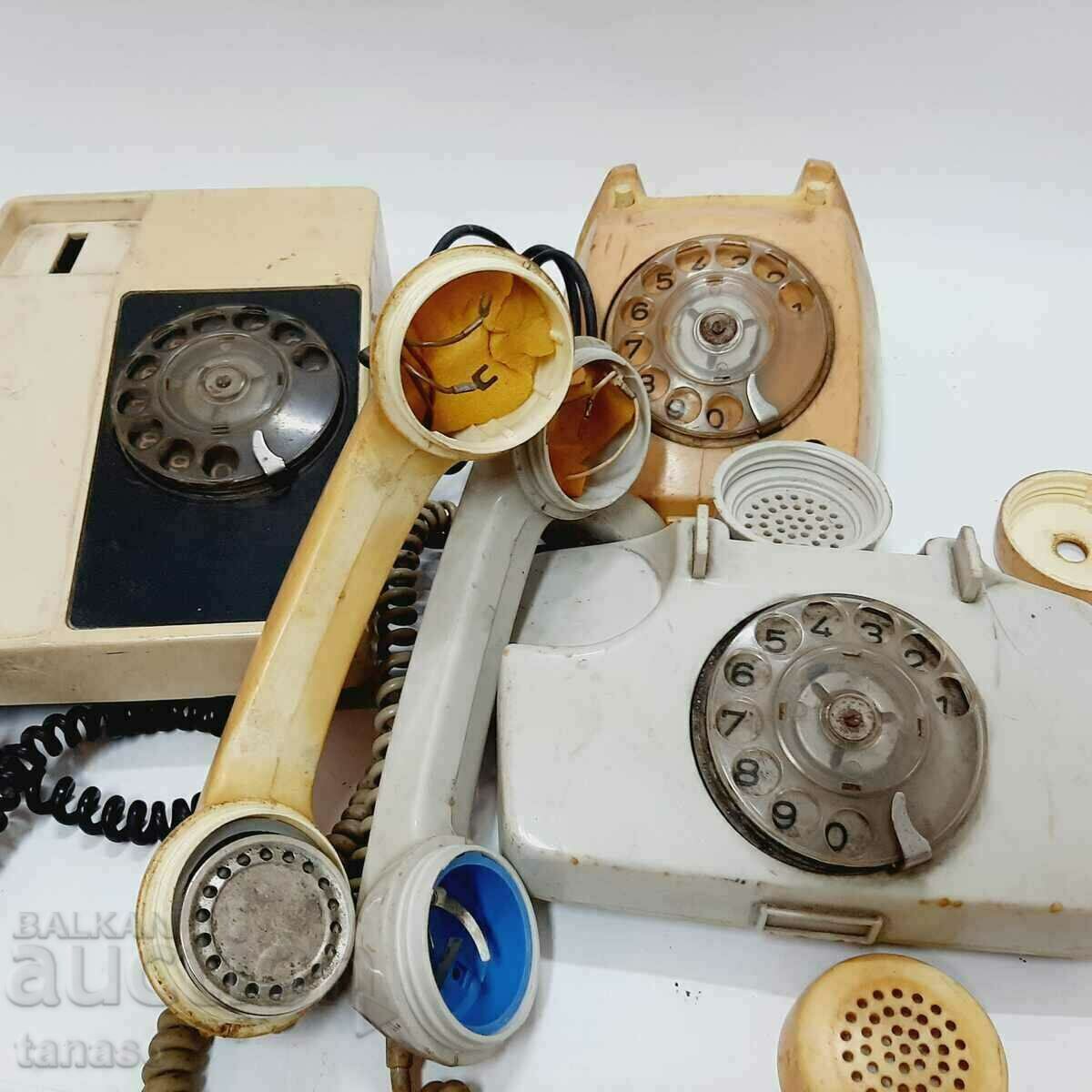 THREE OLD SOCIAL PHONES WITH WASHER(7.5) - 6 THREE OLD SOCIAL PHONES WITH WASHER(7.5) - 6
