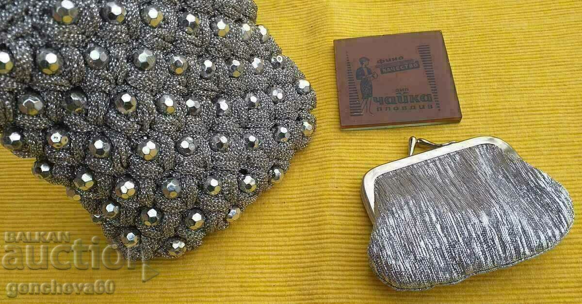 Livrarea Geanta retro lucrata manual, PORTOfel si oglinda Pescăruș