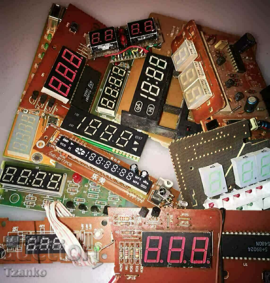 Boards with LED indicators - scrap