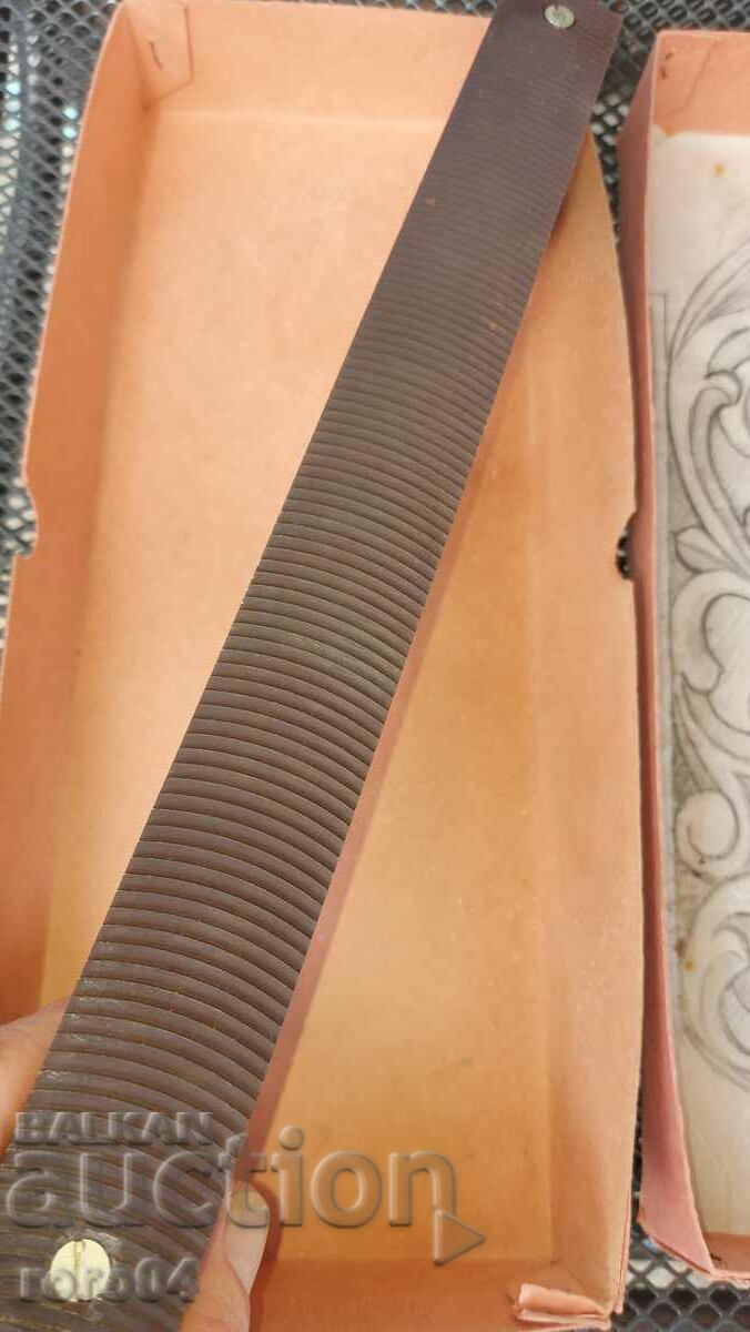 Delivery of PLATER - BOX - DRAWING - NEW