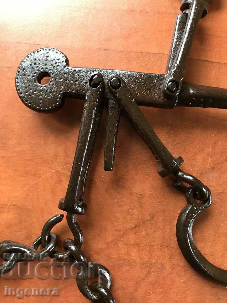 Auction KANTAR OTTOMAN TURKISH SMALL BRASS TOPUS Auction KANTAR OTTOMAN TURKISH SMALL BRASS TOPUS