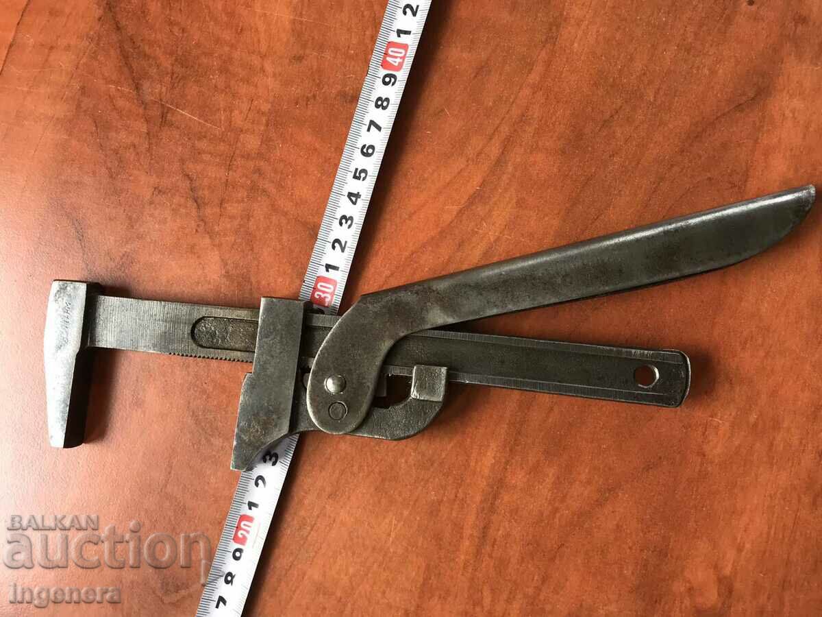 MARKOV FRENCH WRENCH with price 65.00 BGN | € 33.23 MARKOV FRENCH WRENCH with price 65.00 BGN | € 33.23