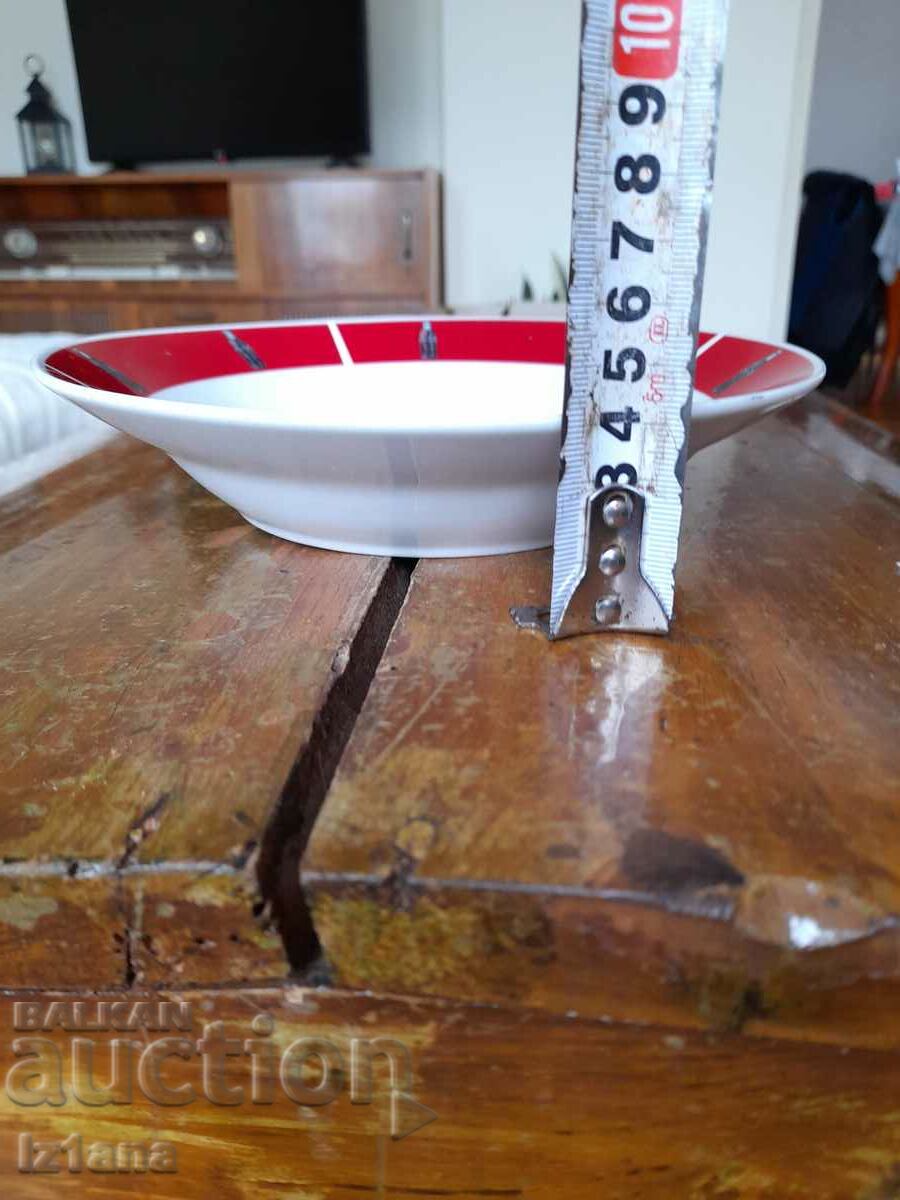 Delivery of Coca Cola plate, Coca Cola Delivery of Coca Cola plate, Coca Cola