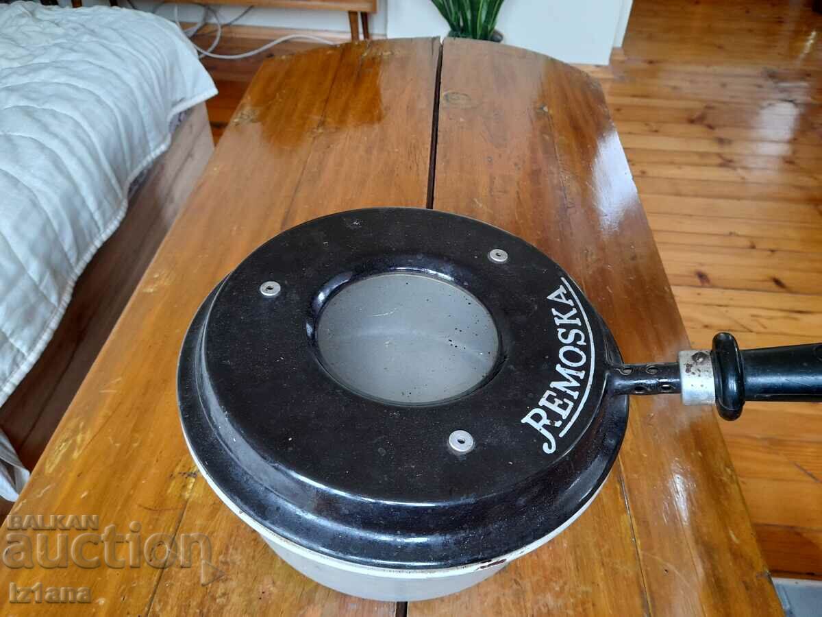 Παλιά ηλεκτρική κατσαρόλα Remoska με τιμή 60.00 BGN | € 30.68