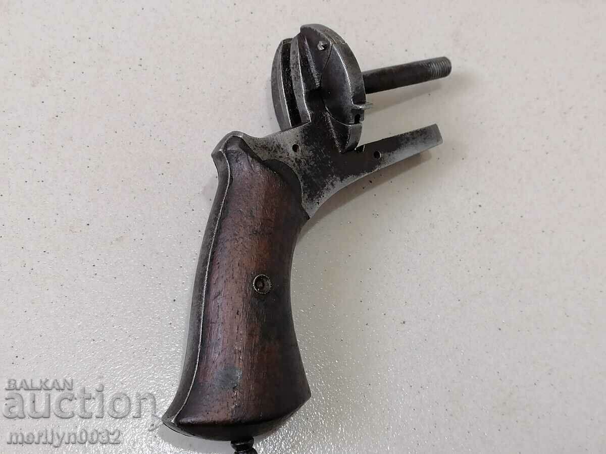 Mâner revolver Lefoucher piesa carbonizată capac ax